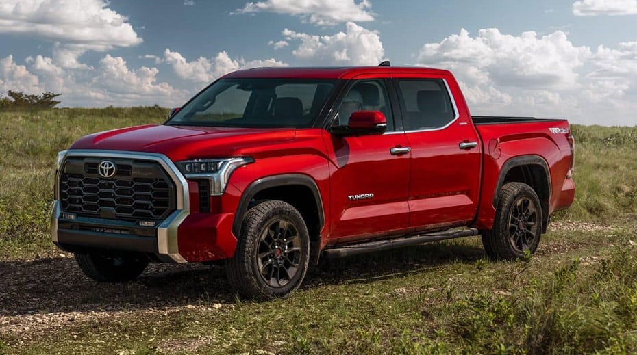 Imagen híbrida de la Toyota Tundra 2023