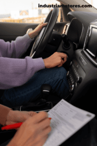 riesgos de adquirir un vehículo con alta cantidad de kilómetros recorridos.